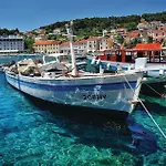 Apartman 1 Bedroom Amazing In Hvar *